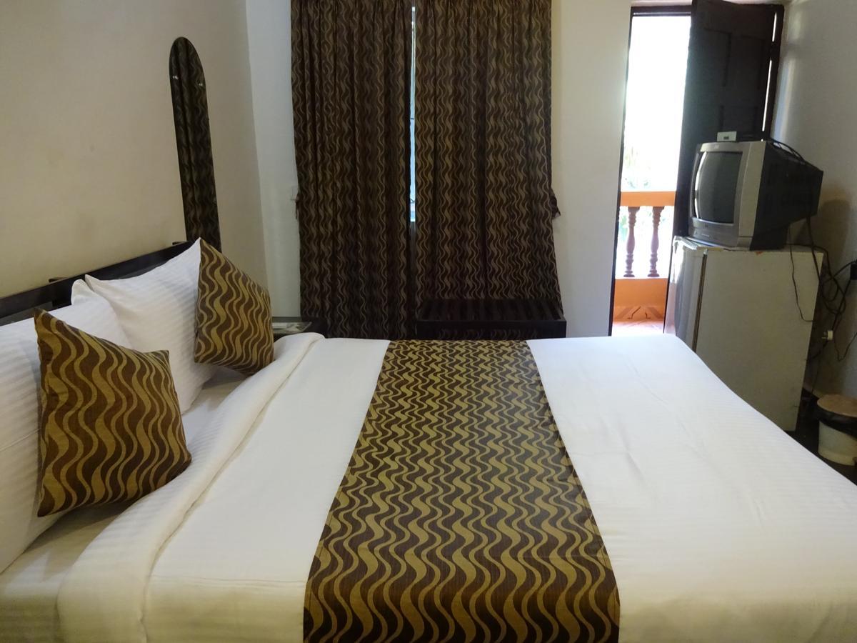 Hotel Sai 바가 외부 사진